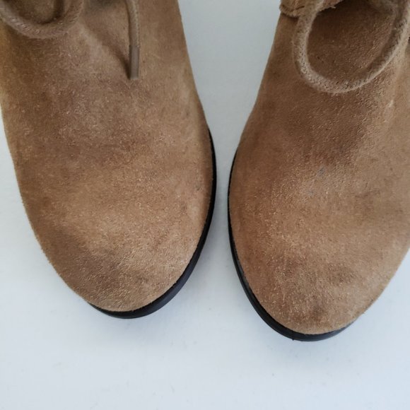 LUCKY BRAND Tan Suede Unitas Heel Ankle Booties Sz 7.5 - Picture 13 of 15